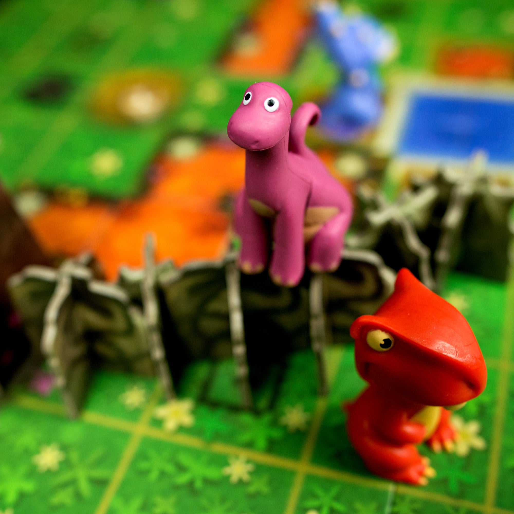 SOS Dino